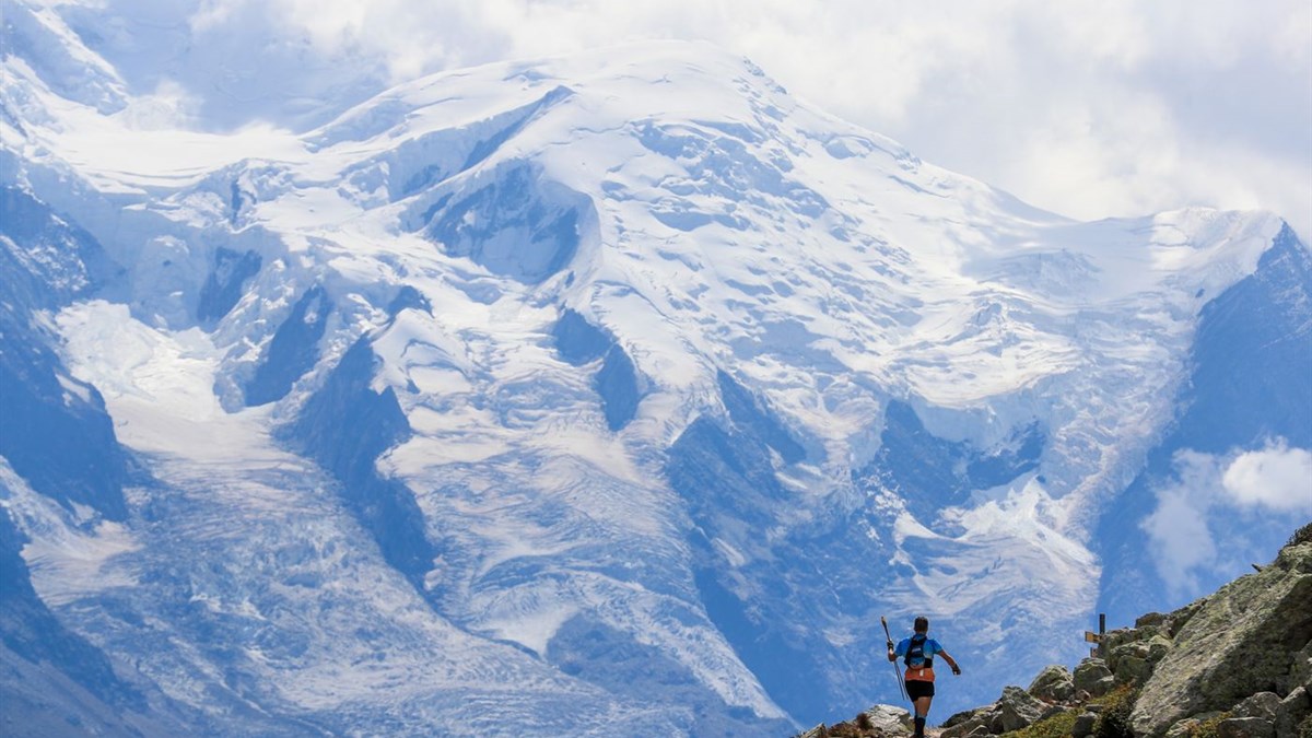 AN EMISSIONS FREE TRIP AROUND MONT BLANC