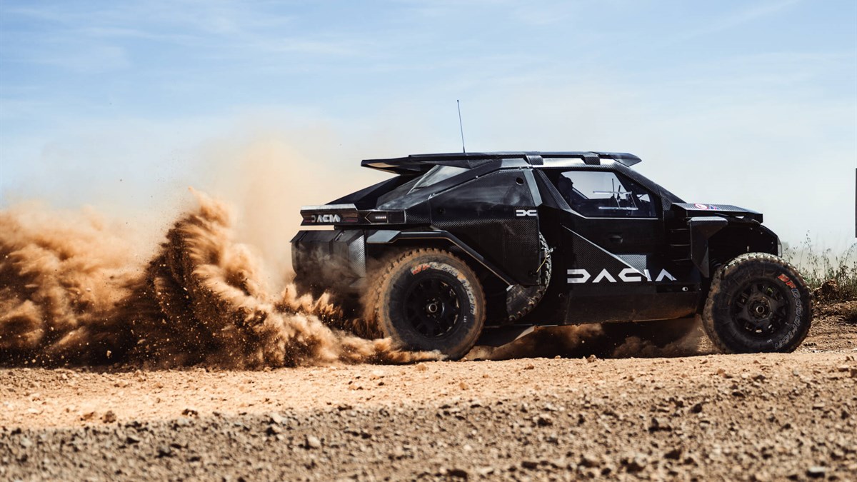 Sandrider Tests at Chateau De Lastours
