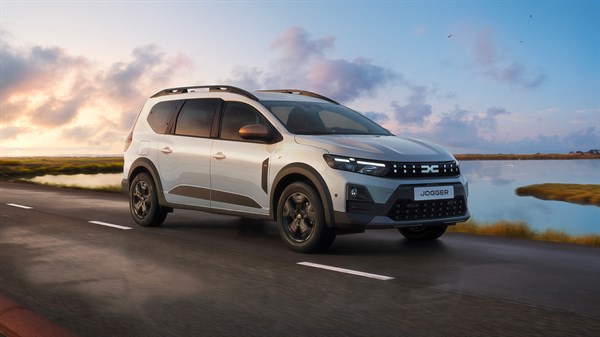 Dacia Jogger – εκμοντερνισμένο εμπρός μέρος
