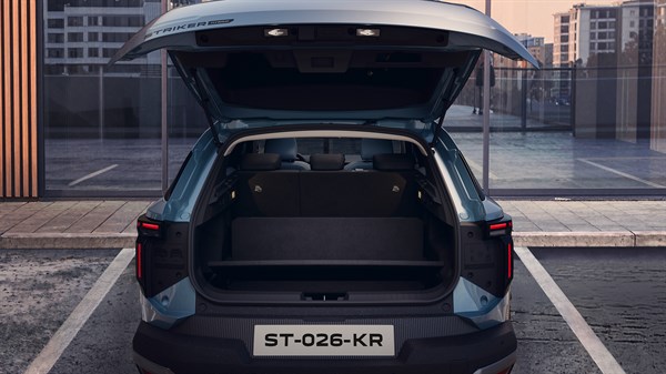 Dacia Striker - αρθρωτός χώρος αποσκευών
