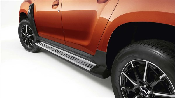 Running board for New Duster